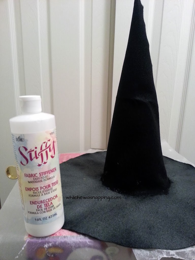 No-Sew Witch Hat DIY